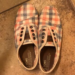 Toms women’s cordones size 7